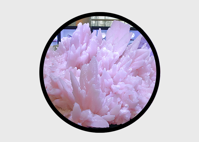 礦晶：粉色方解石